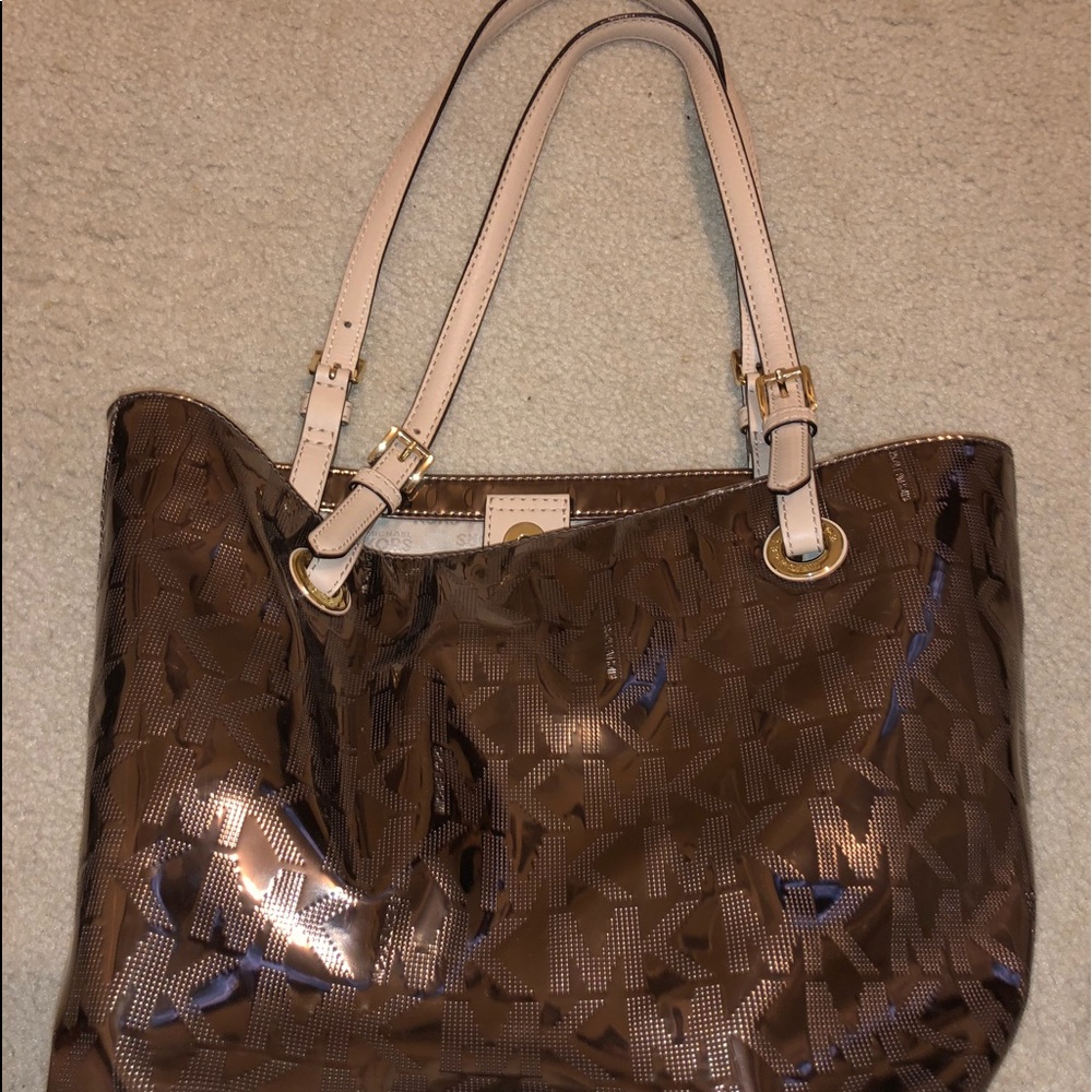 Michael Kors purse